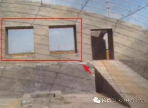 建設中的濕簾